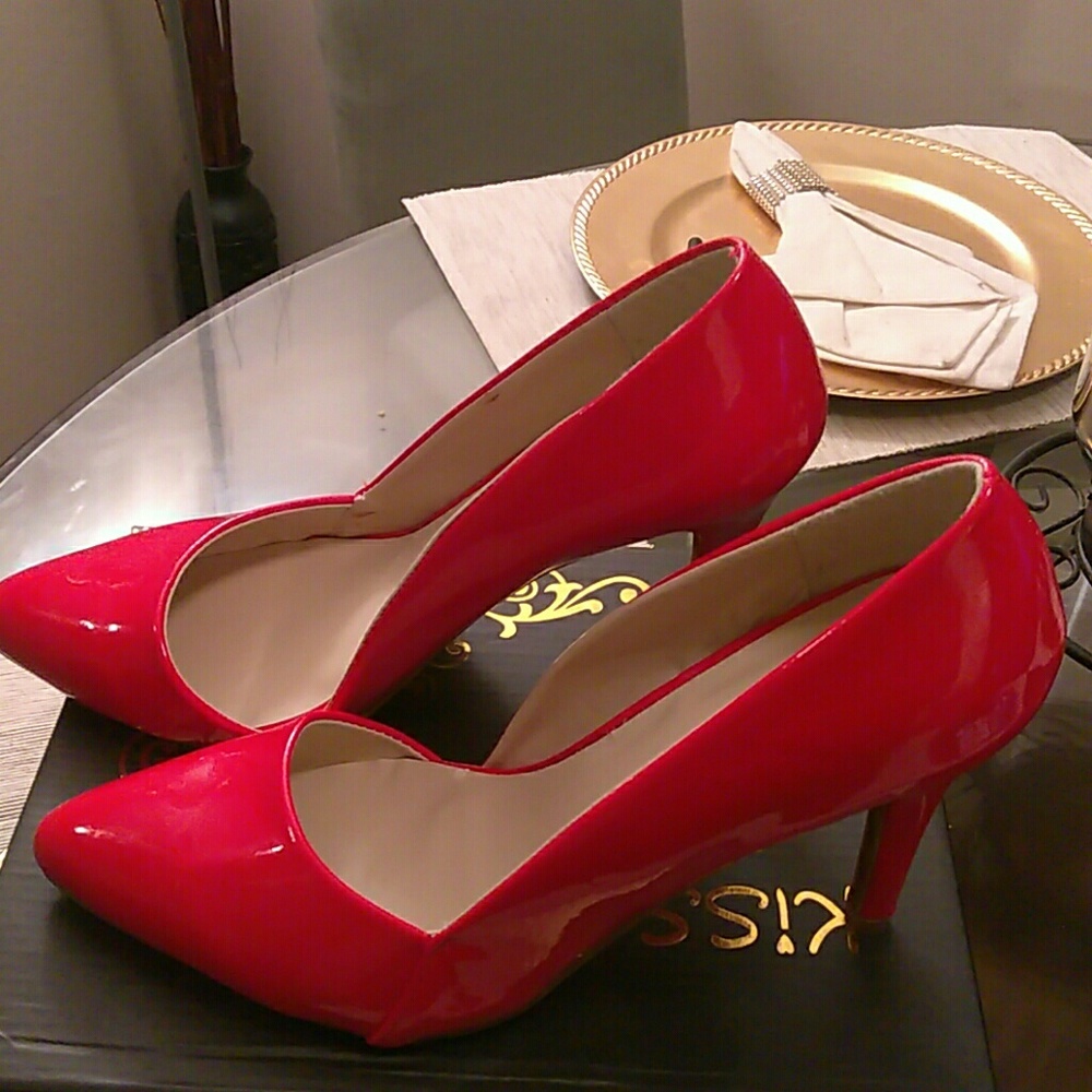 Sexy red heels